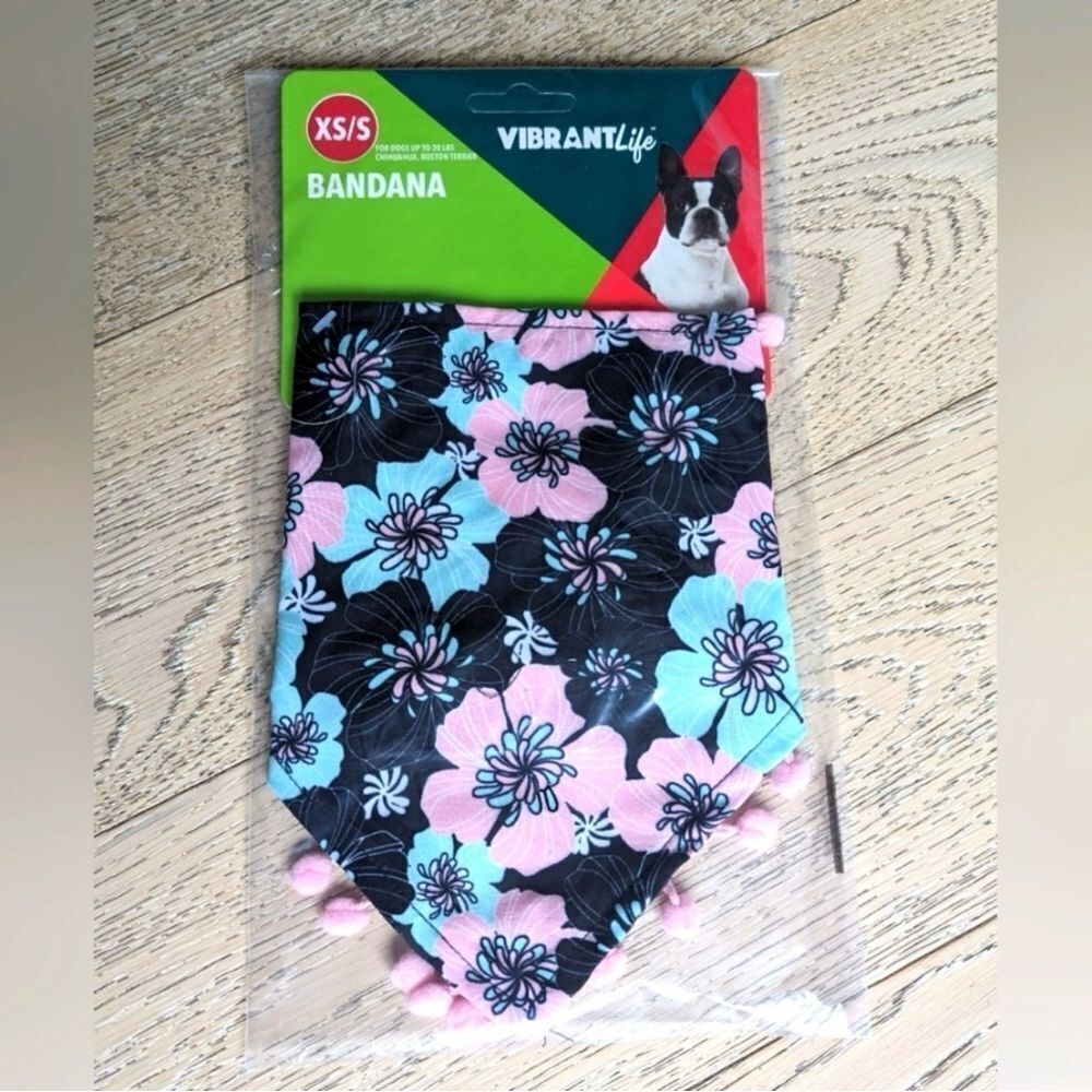 🔴3 for 30🔴Vibrant Life blue and pink dog bandanna